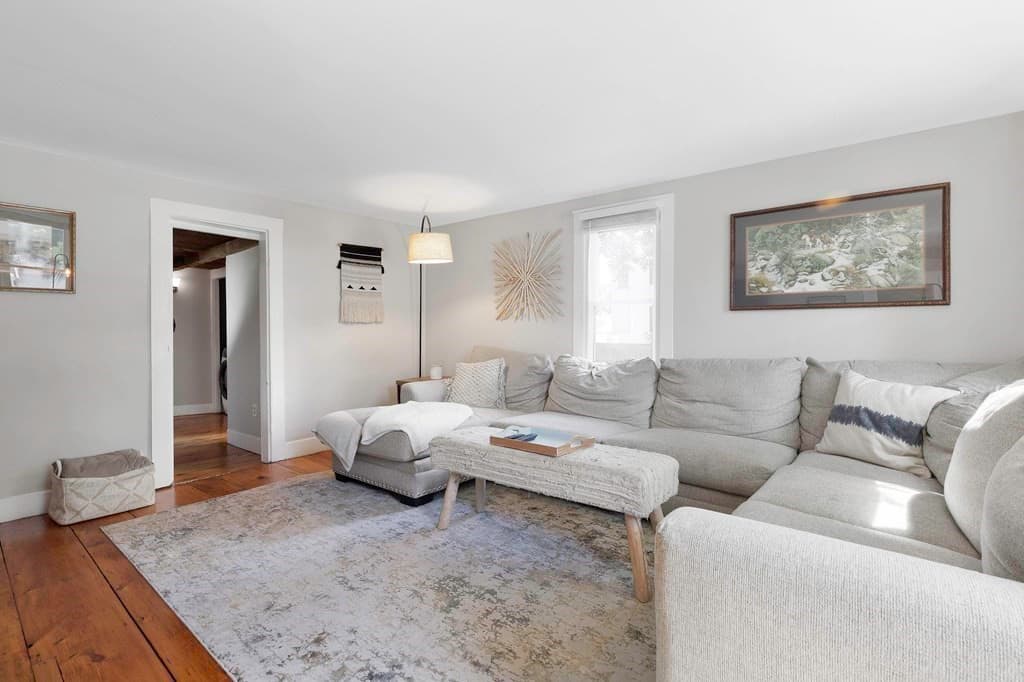 Single Family Residence at 54 Ashland St, Newburyport MA 01950, photo 15 of 33