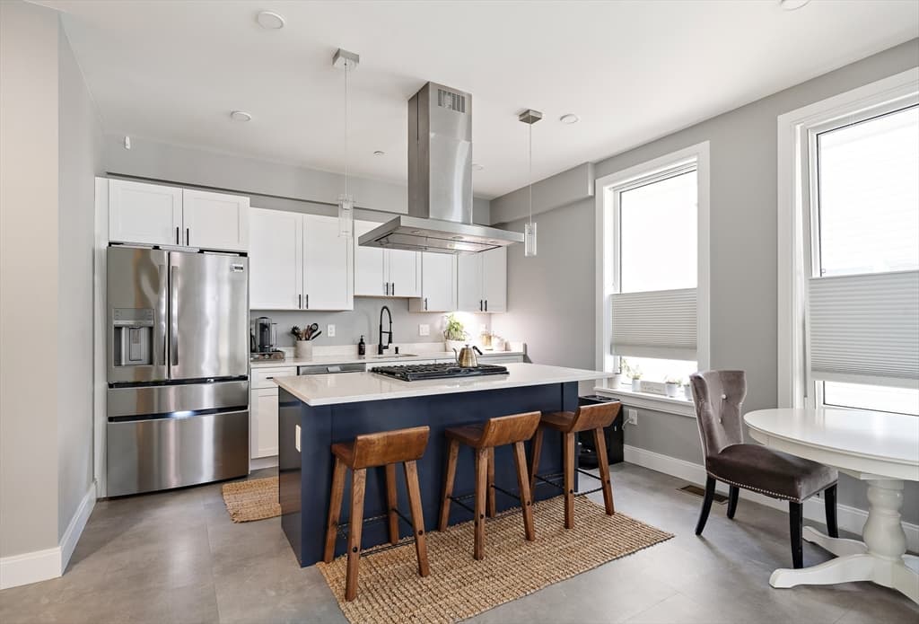Condominium at 47 Morris St # 1, Boston MA 02128, photo 6 of 17