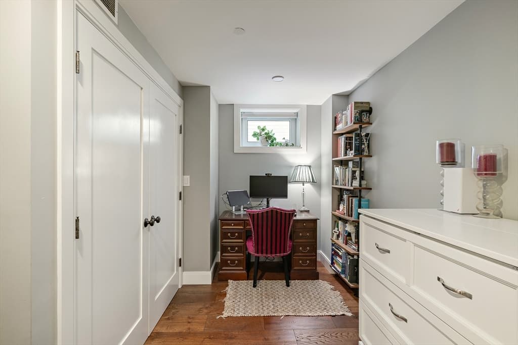 Condominium at 47 Morris St # 1, Boston MA 02128, photo 12 of 17