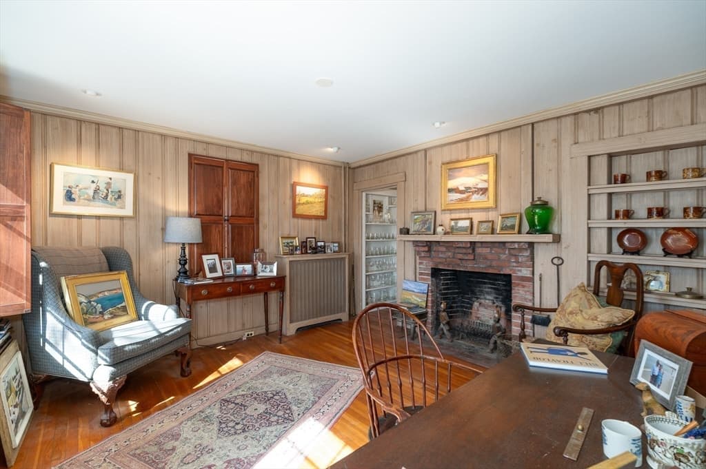 Single Family Residence at 6 Northgate Road, Ipswich MA 01938, Ipswich, photo 11 of 42