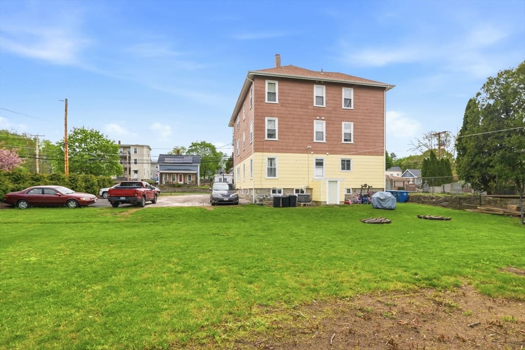 3 Family at 612 Rathbun St, Blackstone MA 01504, photo 12 of 41