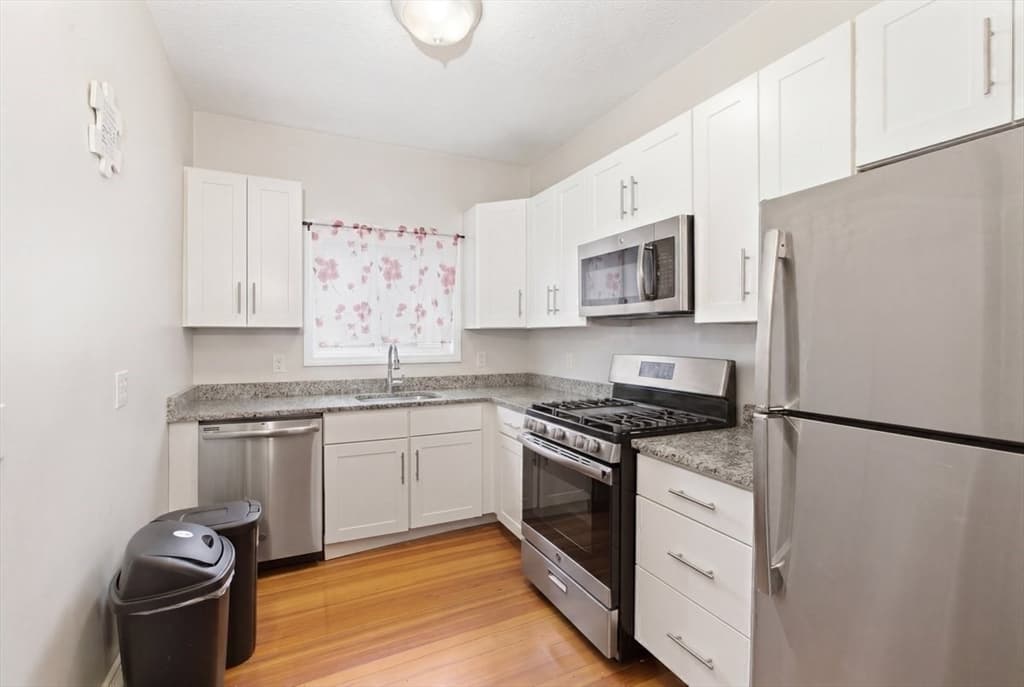 Multi Family at 193-195 Winthrop St, Winthrop MA 02152, Winthrop, photo 12 of 42