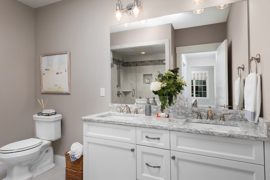 Condominium at 49 Keyhole Circle # 1, Plymouth MA 02360, Plymouth, photo 11 of 23