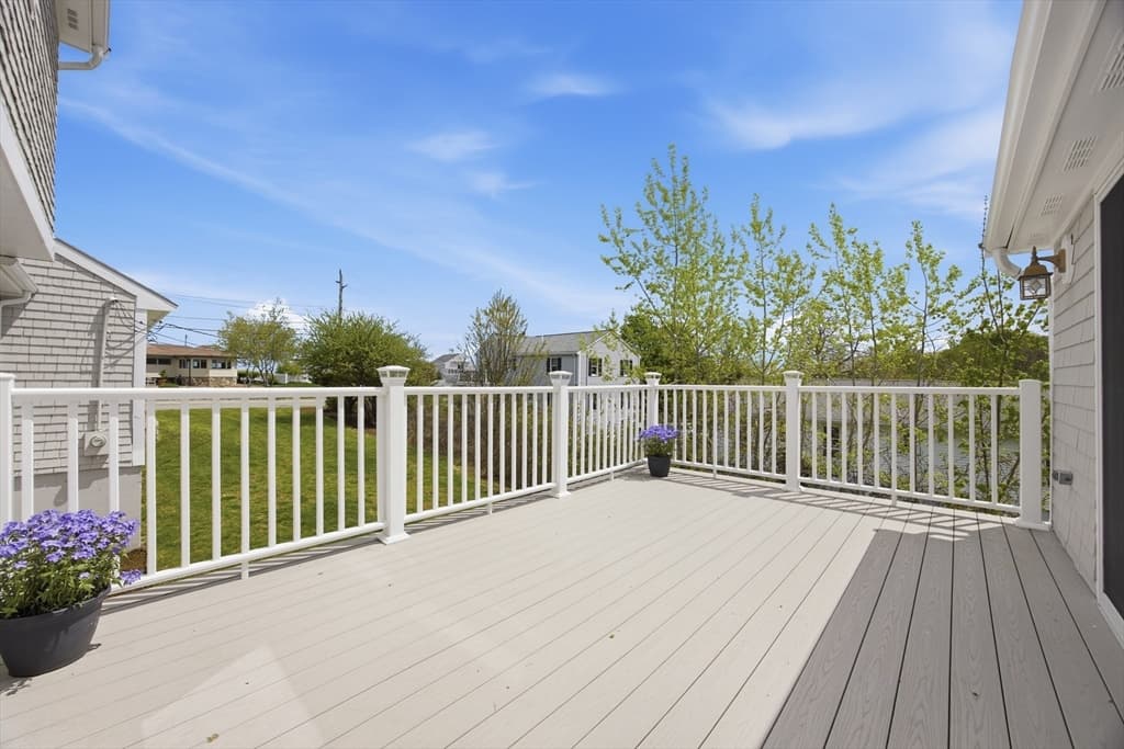 50 Harborview Rd, Hull MA 02045 photo 5