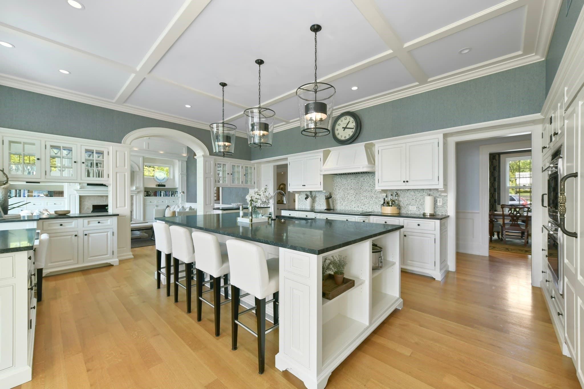 Single Family Residence at 5 Bare Cove Ln, Hingham MA 02043, photo 12 of 42