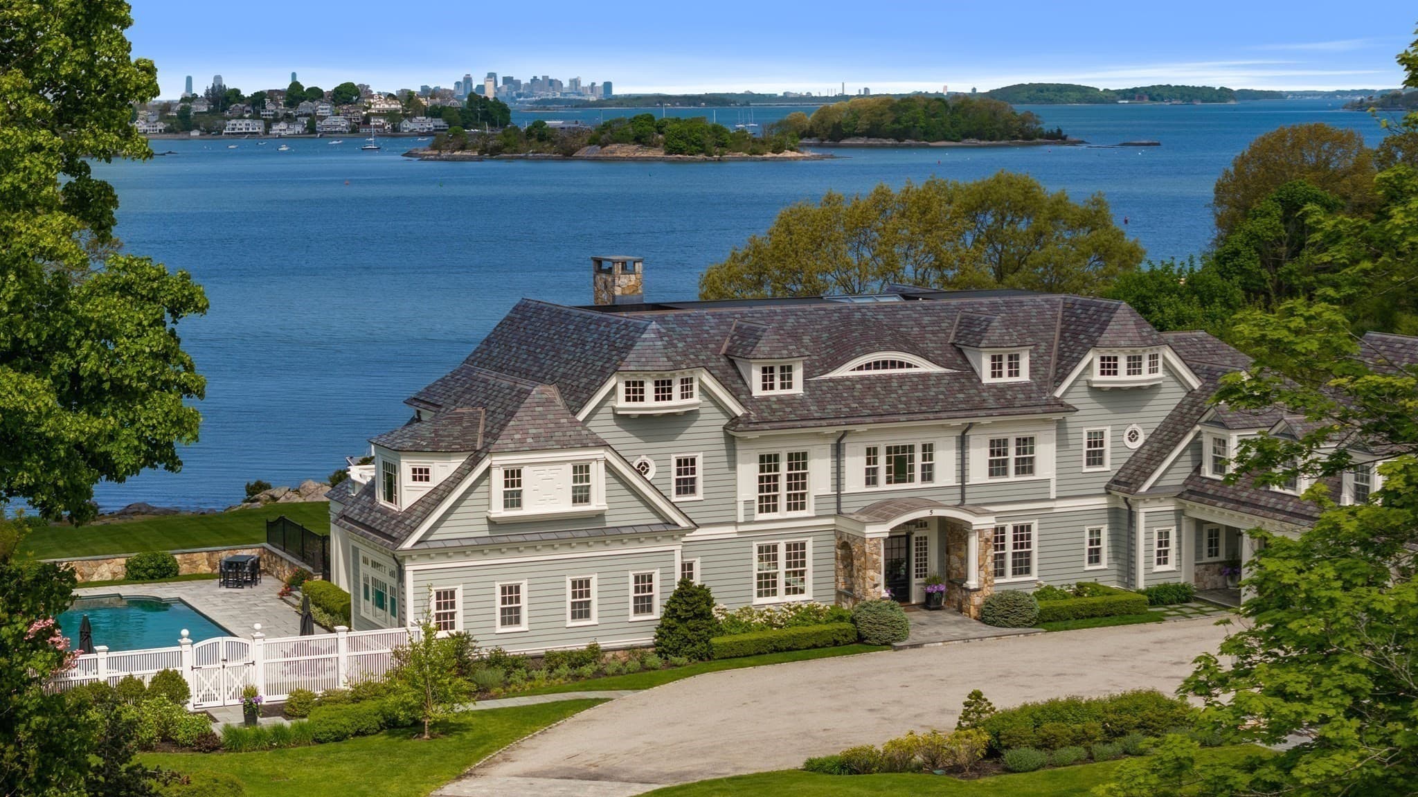 5 Bare Cove Ln, Hingham MA 02043
