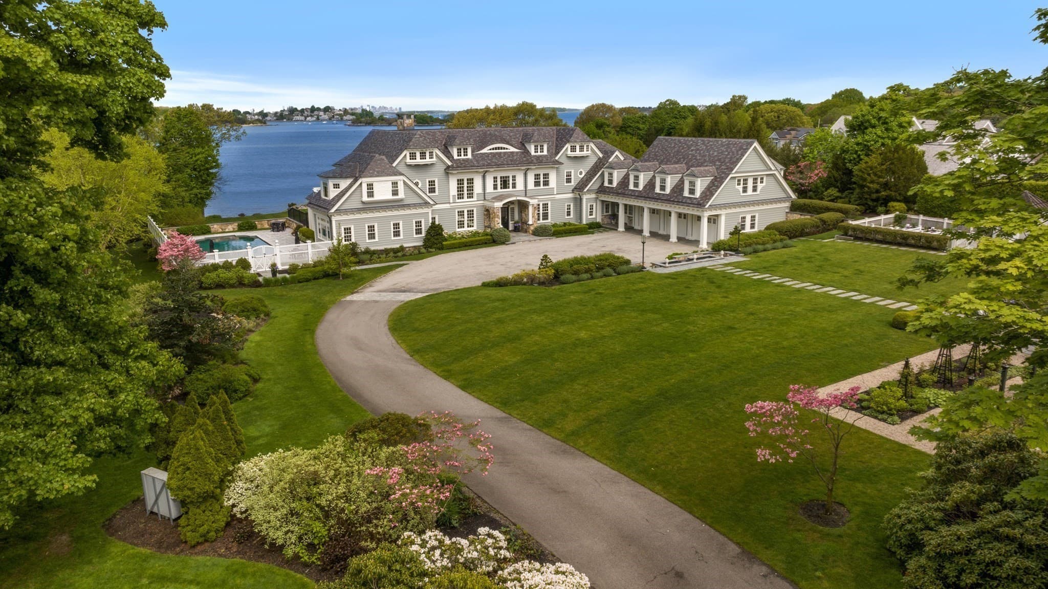 Single Family Residence at 5 Bare Cove Ln, Hingham MA 02043, photo 4 of 42