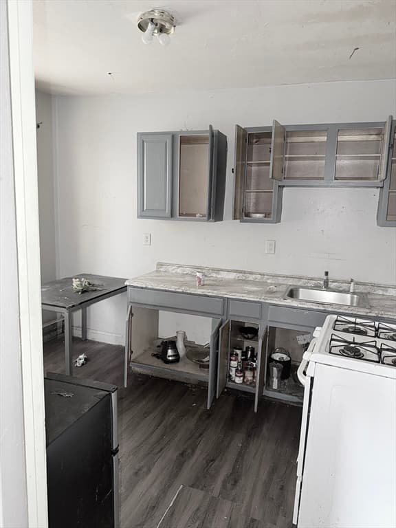 5-9 Family at 150 Walnut Avenue, Boston MA 02119, photo 21 of 22