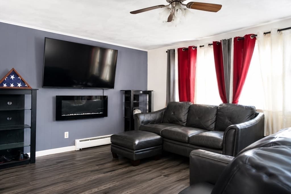 Single Family Residence at 18 Ralston Rd, Boston MA 02136, Boston, photo 6 of 26