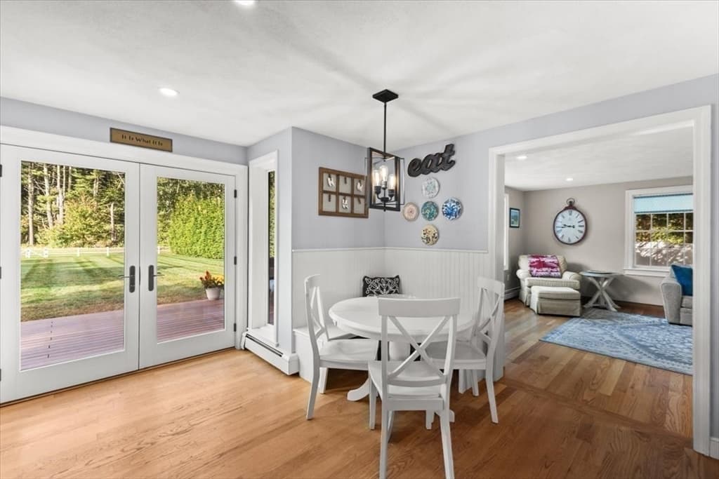 Single Family Residence at 1125 School St, Mansfield MA 02048, Mansfield, photo 16 of 42