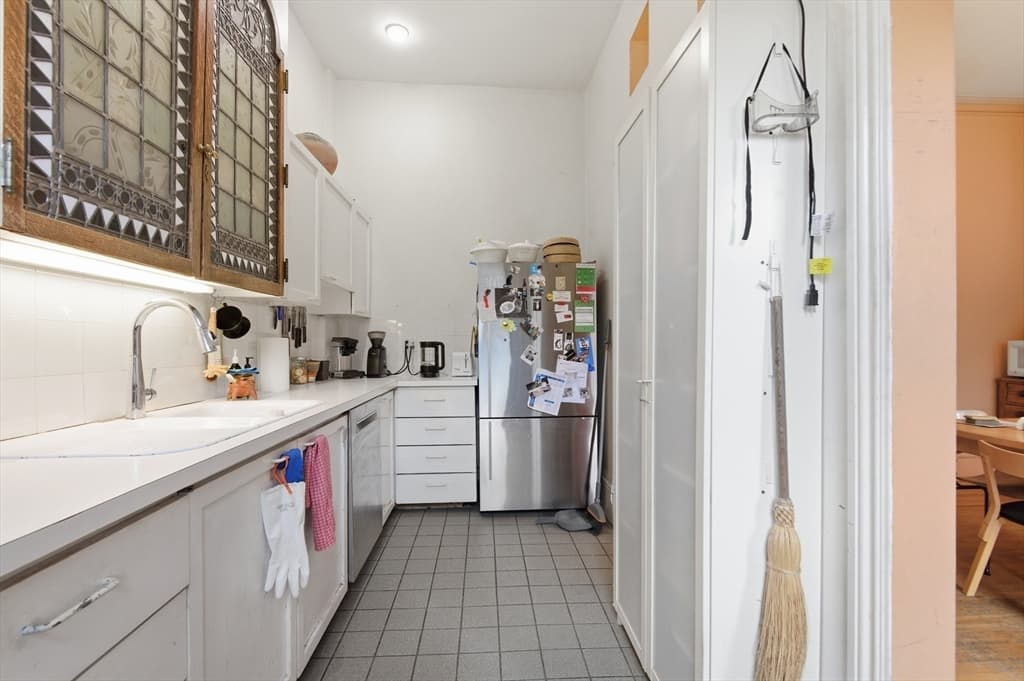 2 Family - 2 Units Up/Down at 155 West Concord, Boston MA 02118, photo 17 of 38