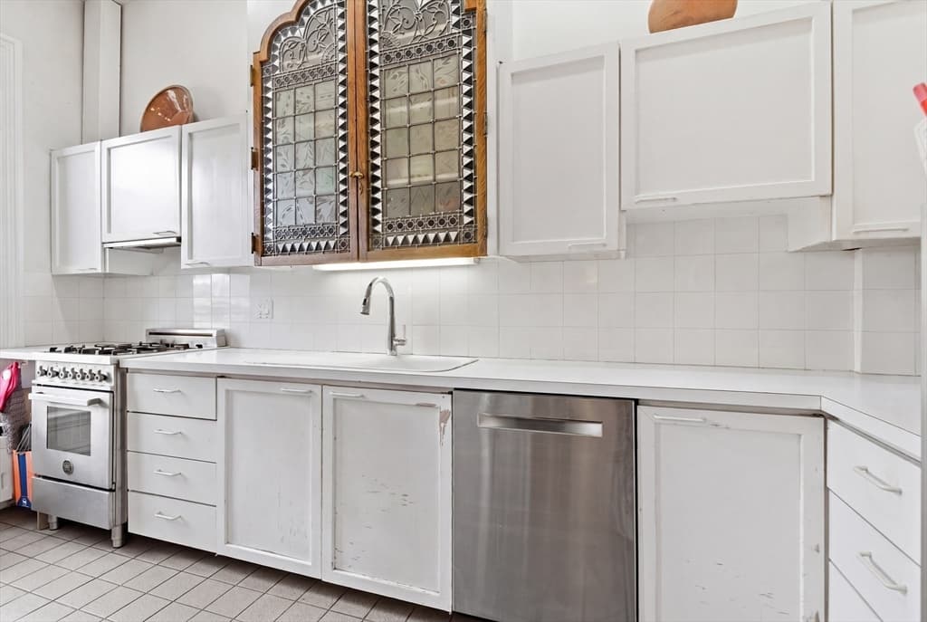 2 Family - 2 Units Up/Down at 155 West Concord, Boston MA 02118, photo 18 of 38
