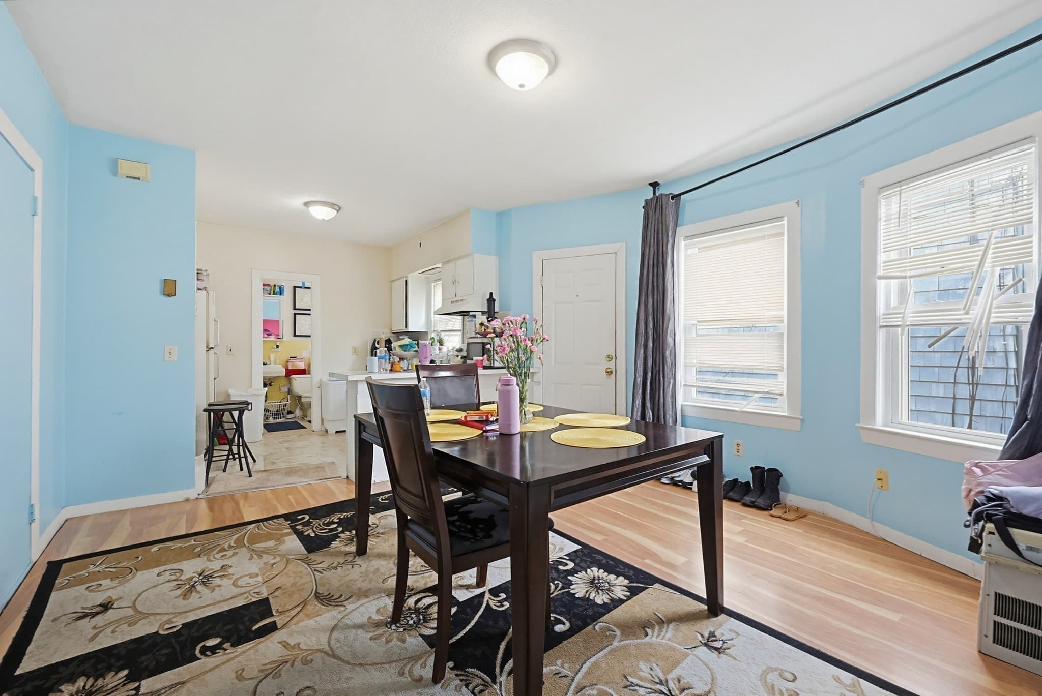 4 Family at 15 Kenneson Rd, Somerville MA 02145, photo 15 of 18