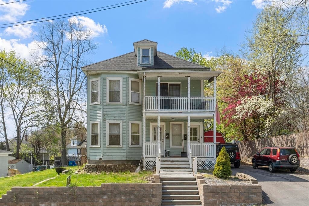 26-28 Eureka, Fitchburg MA 01420