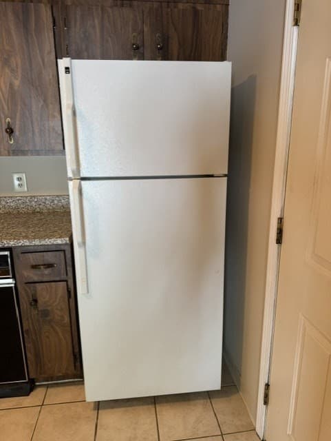 Condominium at 305 Pine St # 12, Lowell MA 01851, photo 5 of 21