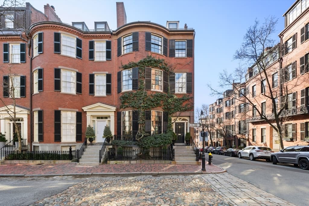 22 Louisburg Square, Boston MA 02108