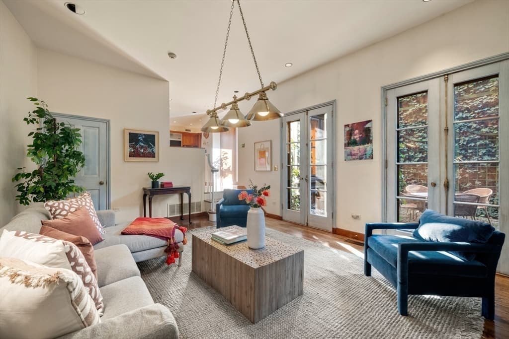 Single Family Residence at 22 Louisburg Square, Boston MA 02108, Boston, photo 14 of 24