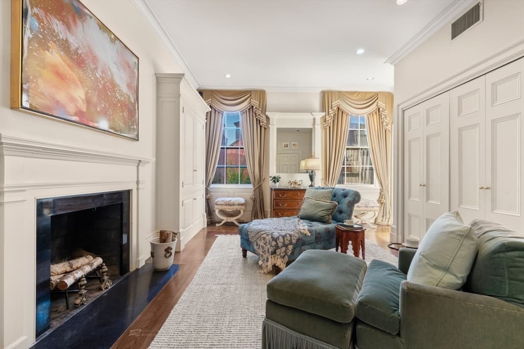 Single Family Residence at 22 Louisburg Square, Boston MA 02108, Boston, photo 18 of 24