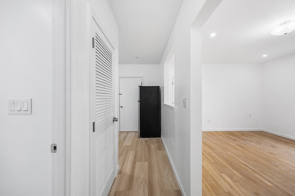 Condominium at 8 Jackson St # C4, Quincy MA 02169, photo 6 of 26