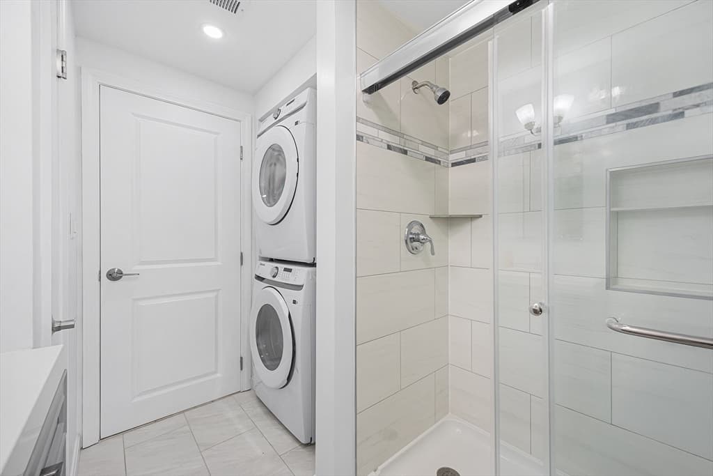 Condominium at 8 Jackson St # C4, Quincy MA 02169, photo 12 of 26