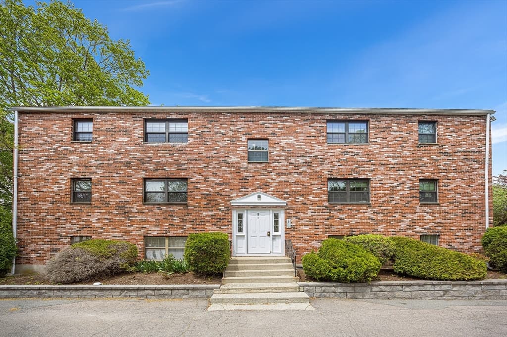 8 Jackson St # C4, Quincy MA 02169