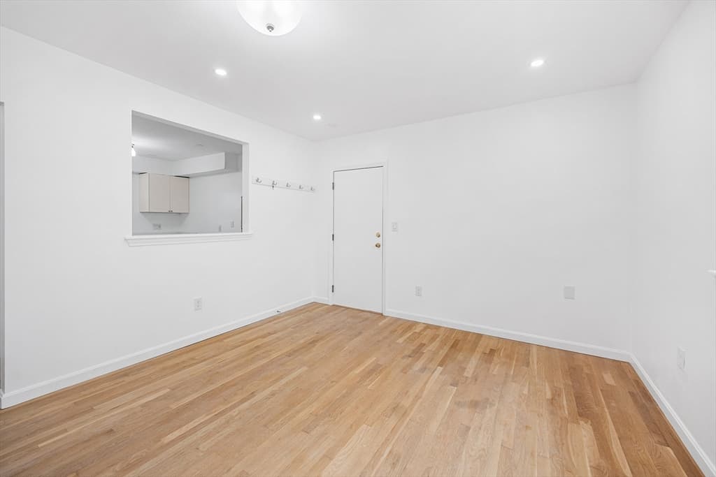 Condominium at 8 Jackson St # C4, Quincy MA 02169, photo 4 of 26