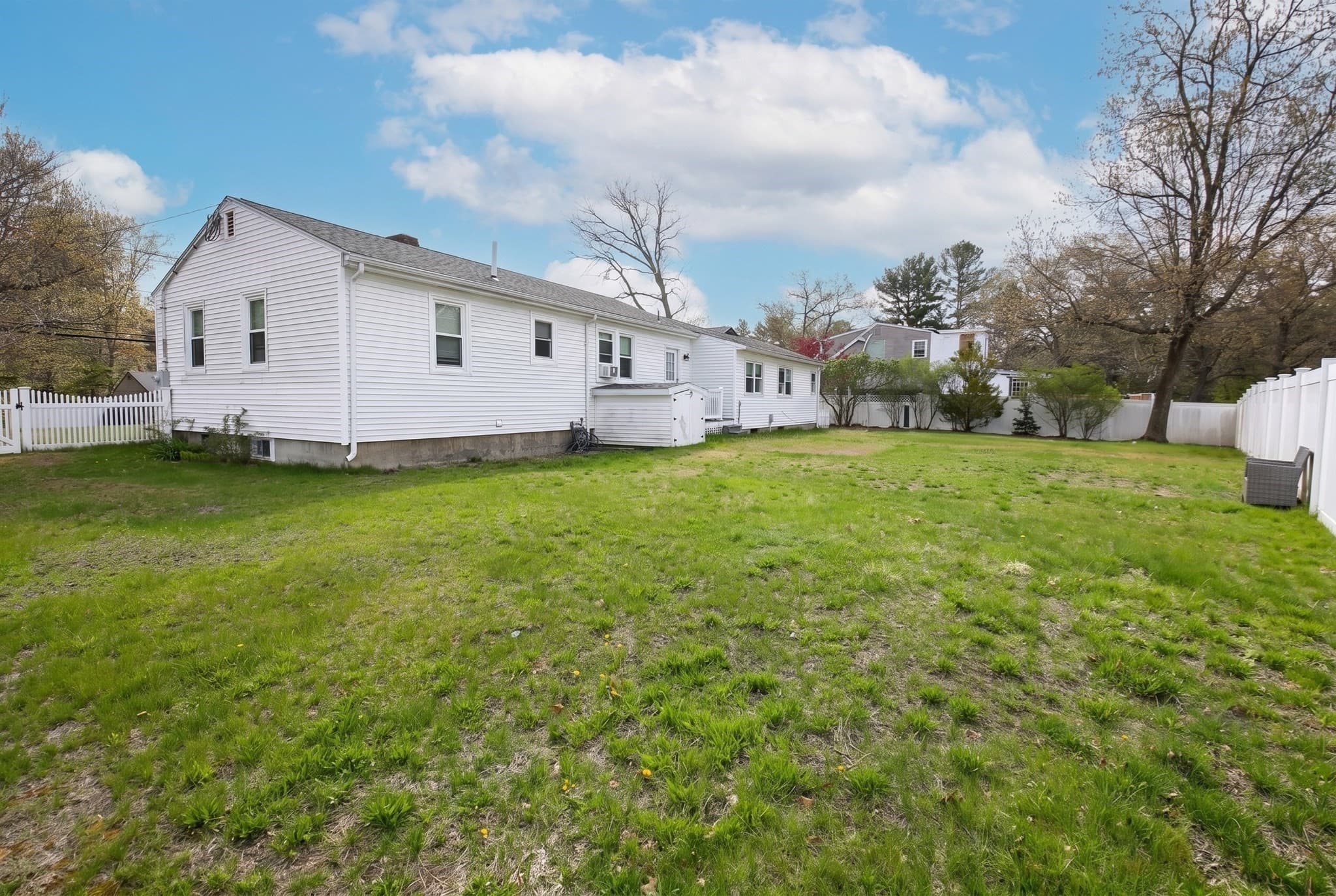 Single Family Residence at 969 Chandler Street, Tewksbury MA 01876, photo 11 of 42