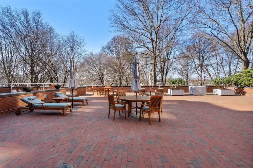 Condominium at 975 Memorial Drive # 406, Cambridge MA 02138, Cambridge, photo 30 of 39