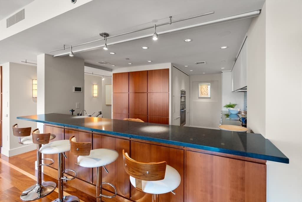 Condominium at 975 Memorial Drive # 406, Cambridge MA 02138, Cambridge, photo 33 of 39