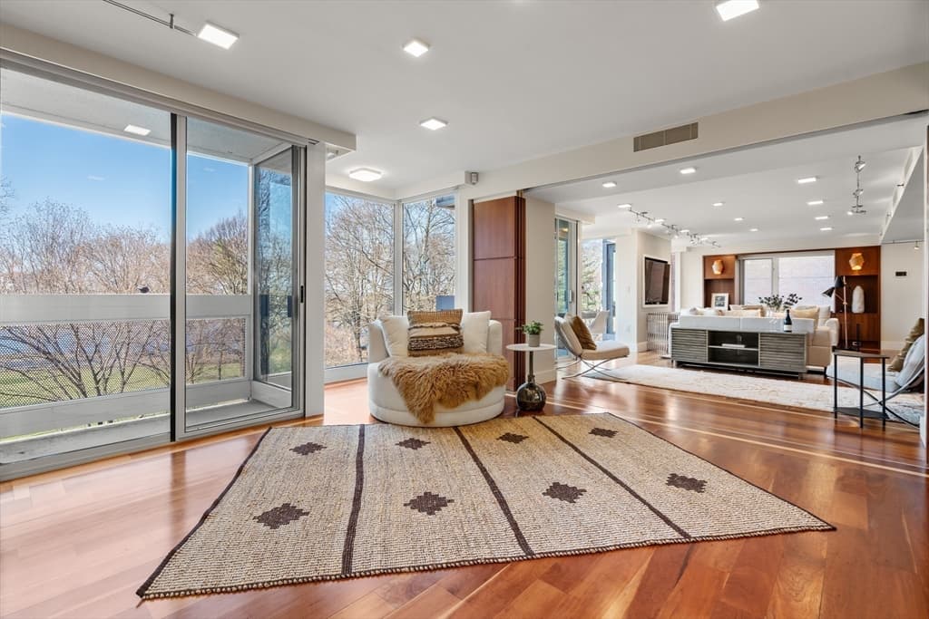 Condominium at 975 Memorial Drive # 406, Cambridge MA 02138, Cambridge, photo 15 of 39