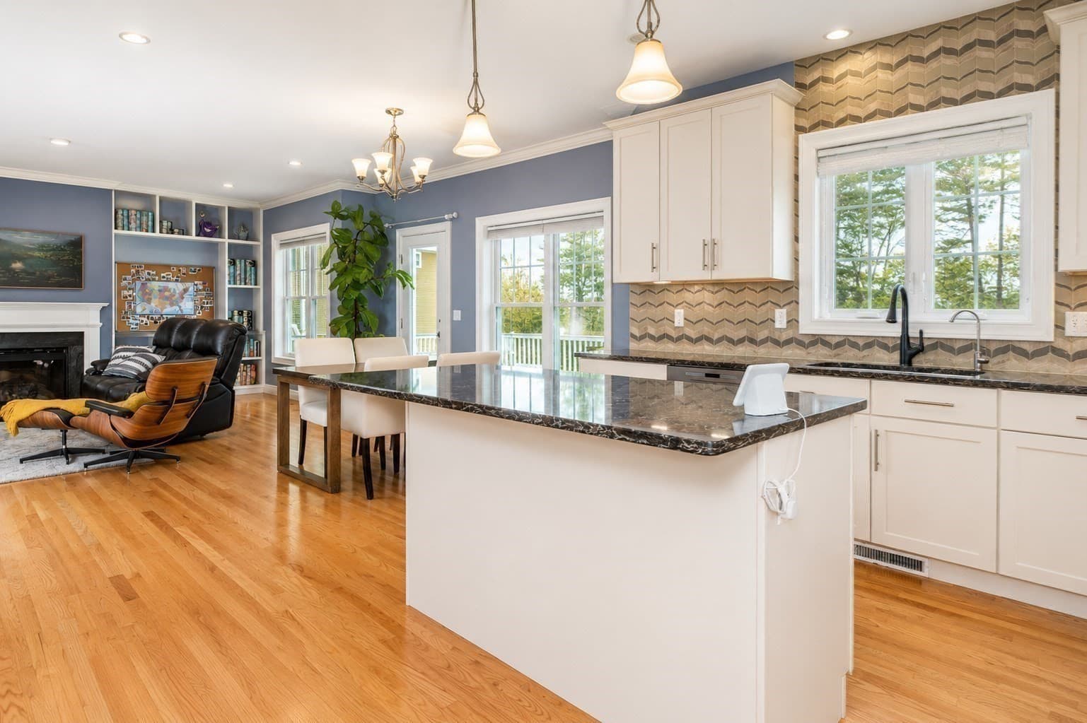 Condominium at 43 Quarry Rd # 43, Acton MA 01720, photo 11 of 35