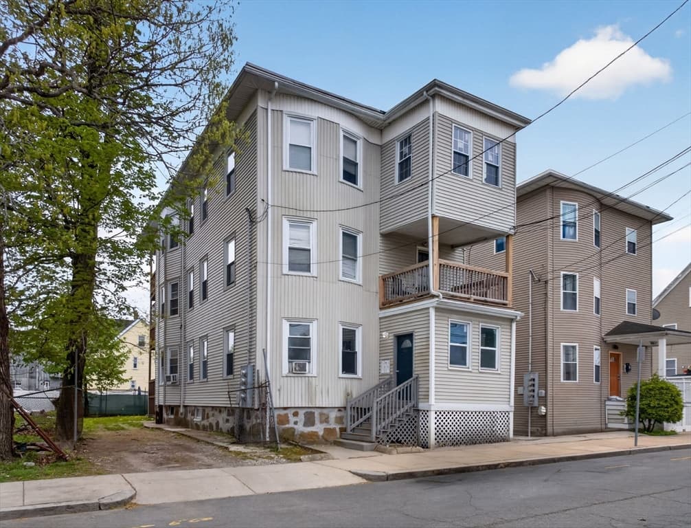 32 Callender St, Boston MA 02124