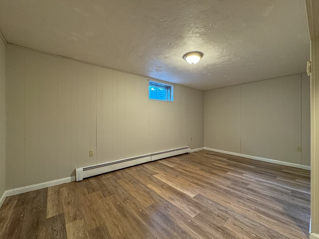 Condominium at 3 Lydon Ln # A1, Halifax MA 02338, Halifax, photo 17 of 31
