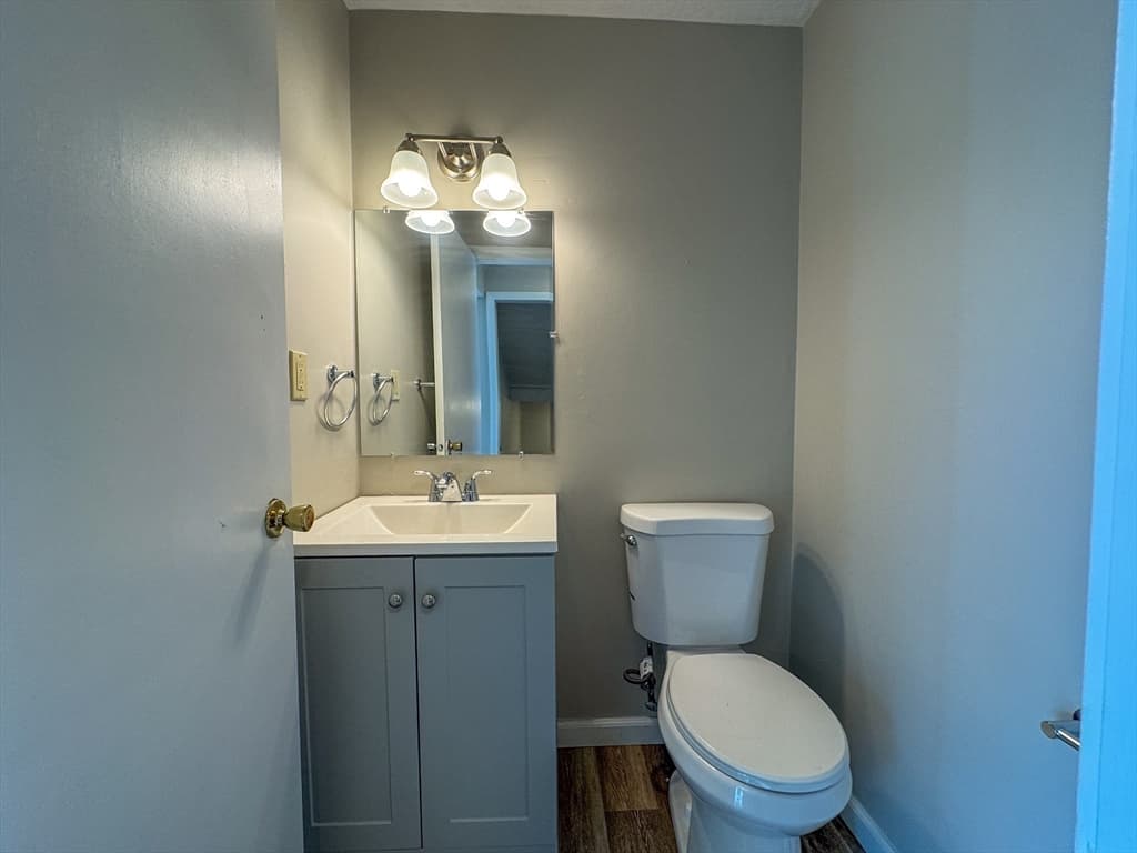 Condominium at 3 Lydon Ln # A1, Halifax MA 02338, Halifax, photo 10 of 31