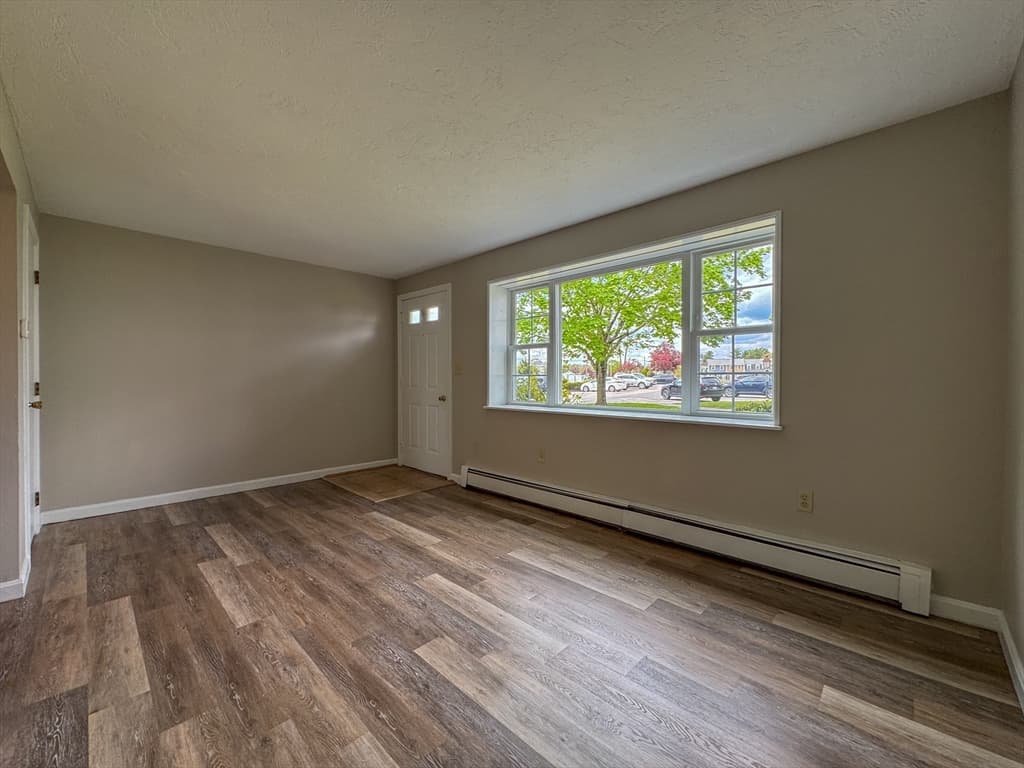 Condominium at 3 Lydon Ln # A1, Halifax MA 02338, Halifax, photo 8 of 31