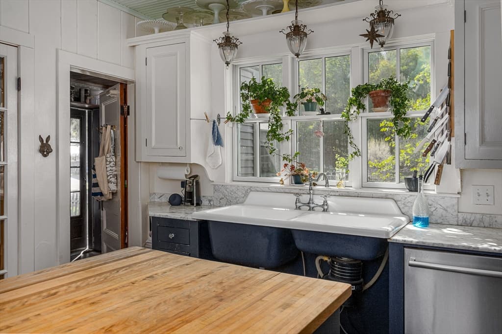 14 South Street, Ashfield MA 01330 photo 13
