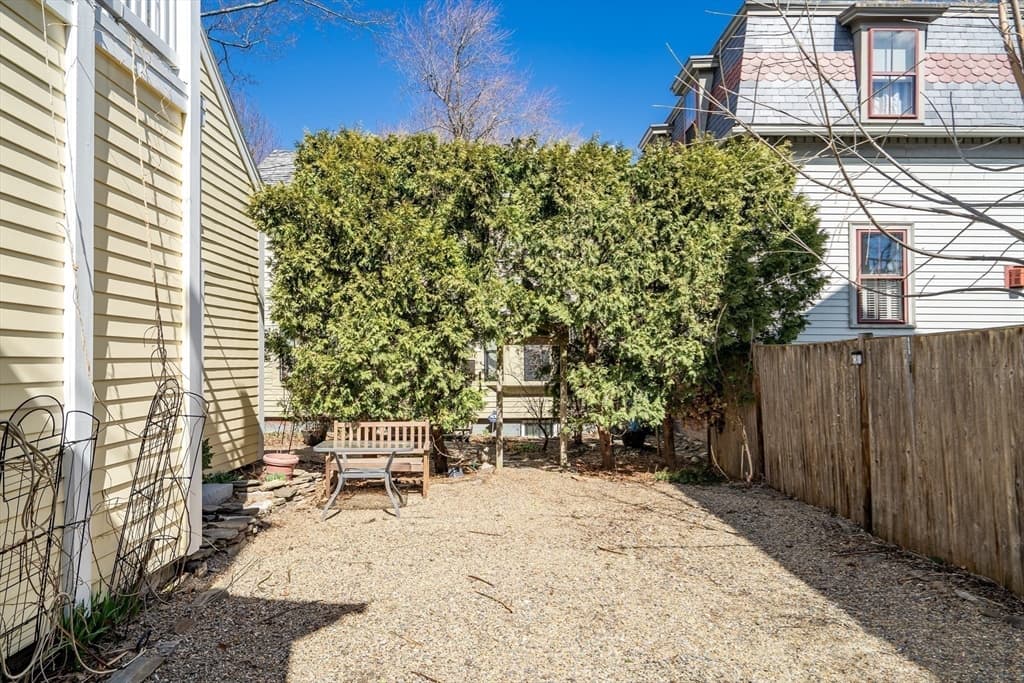 Single Family Residence at 239 Mt Auburn Street, Cambridge MA 02138, Cambridge, photo 14 of 16