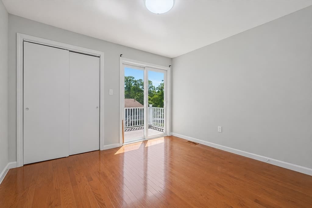 Condominium at 36 Nottingham Rd # 36, Grafton MA 01519, Grafton, photo 30 of 41