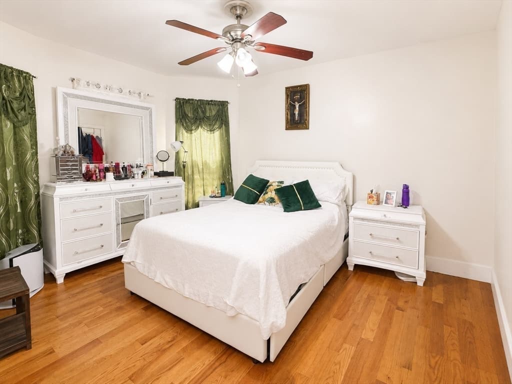 3 Family at 8 Torrey St, Boston MA 02124, photo 7 of 12