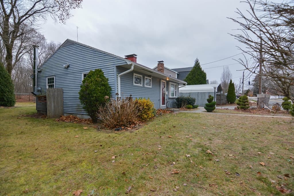 82 Lowell St., Woburn MA 01801 photo 3
