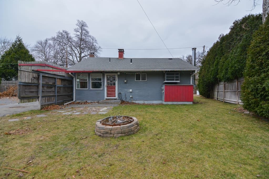 82 Lowell St., Woburn MA 01801 photo 4