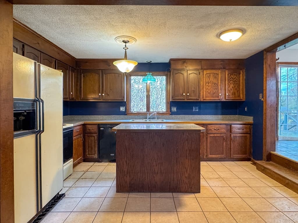 60 White Fox Rd, Agawam MA 01030 photo 19