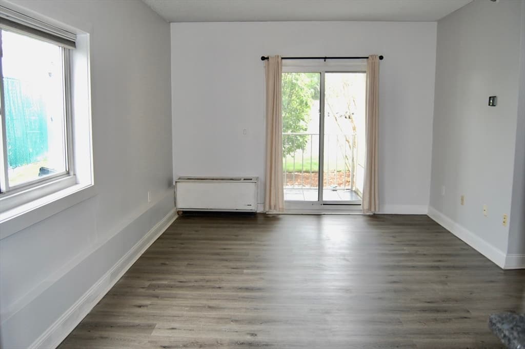 Condominium at 200 Cove Way # 113, Quincy MA 02169, photo 15 of 37
