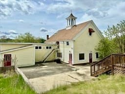 29 W Main St, Orange MA 01364