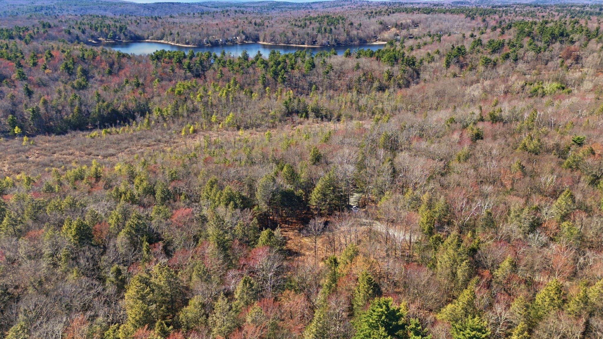 23 South Village, Tolland MA 01034