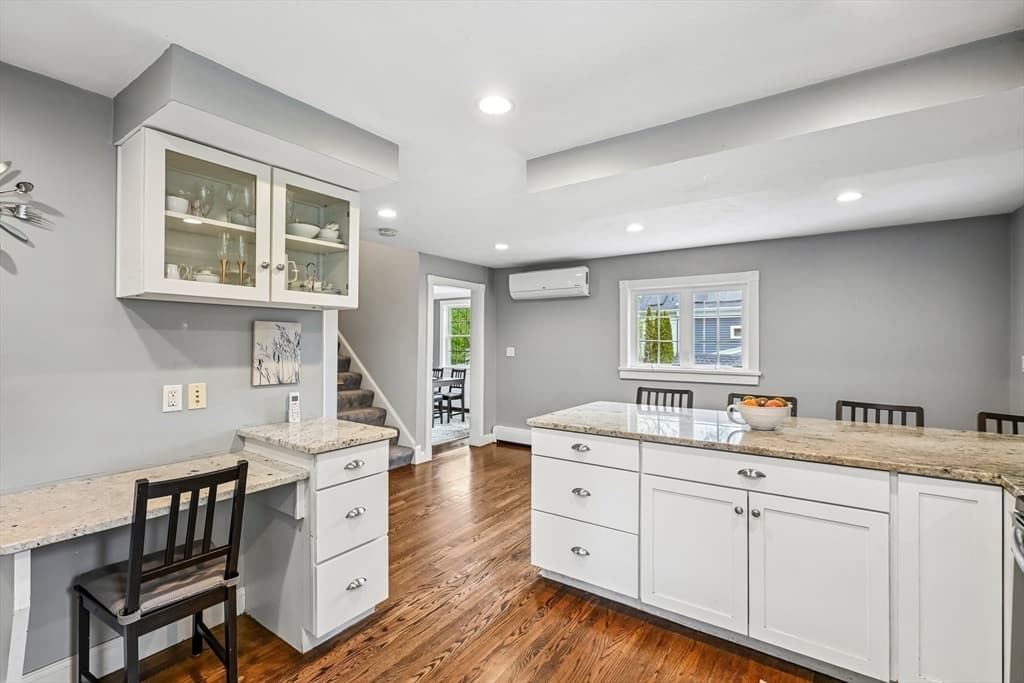 Single Family Residence at 190 Southville Rd, Southborough MA 01772, photo 13 of 34