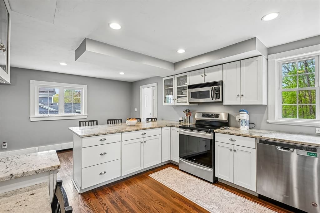 Single Family Residence at 190 Southville Rd, Southborough MA 01772, photo 12 of 34