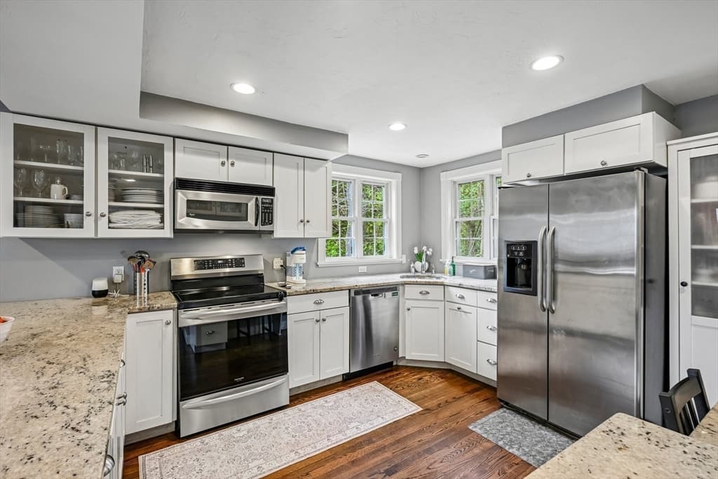 Single Family Residence at 190 Southville Rd, Southborough MA 01772, photo 11 of 34