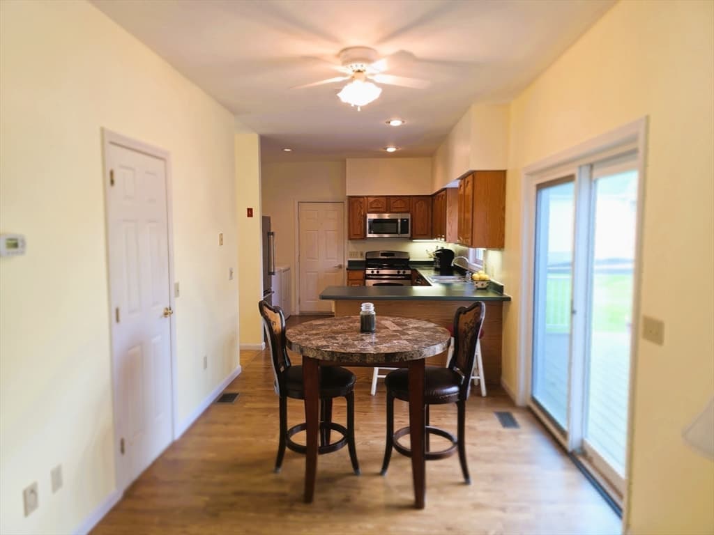 41 Juniperwood Dr, Haverhill MA 01832 photo 4