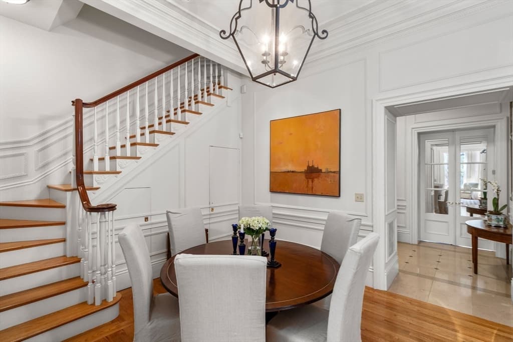 Condominium at 183 Commonwealth Avenue, Boston MA 02116, photo 10 of 18
